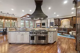 976 Country Club Pkwy, Castle Rock, CO 80108 - Photo 15