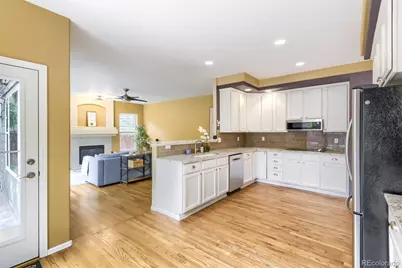 9837 Cypress Point Circle, Lone Tree, CO 80124 - Photo 7