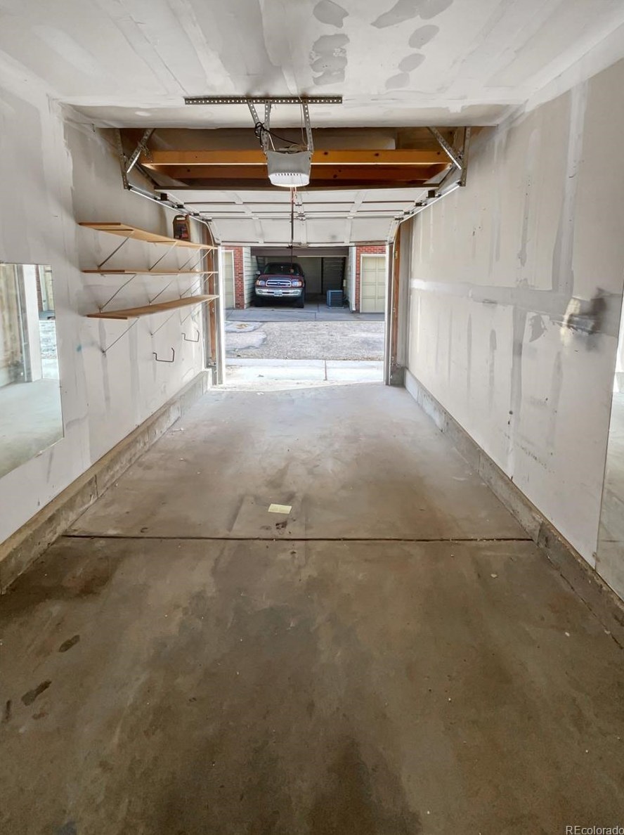13704 Lehigh Ave, Denver CO  80014-6193 exterior