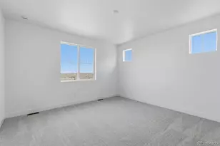 697 Bradley Cir, Elizabeth, CO 80107 - Photo 5