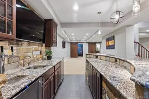 9366 E Asbury Pl, Denver, CO 80231 - Photo 31