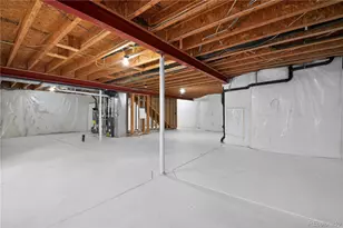 25140 E Ottawa Dr, Aurora, CO 80016 - Photo 29