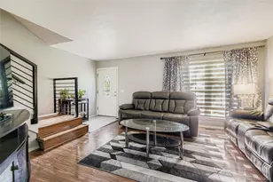 1629 S Ivory Cir, Aurora, CO 80017 - Photo 5