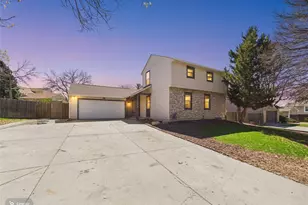 17434 E Ford Dr, Aurora, CO 80017 - Photo 1