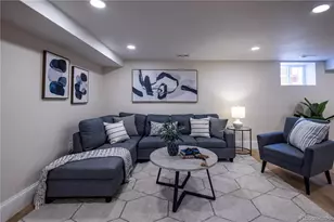 2590 Grape St, Denver, CO 80207 - Photo 25