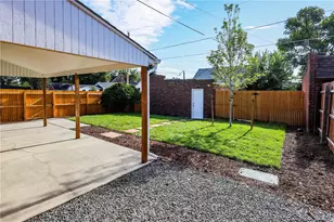 2590 Grape St, Denver, CO 80207 - Photo 37