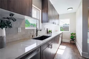 2590 Grape St, Denver, CO 80207 - Photo 11