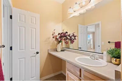 25074 E 2nd Avenue, Aurora, CO 80018 - Photo 31