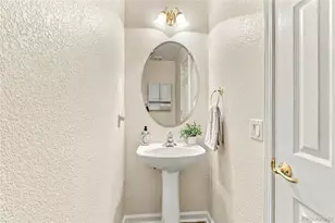 2600 S Fundy Cir, Aurora, CO 80013 - Photo 19