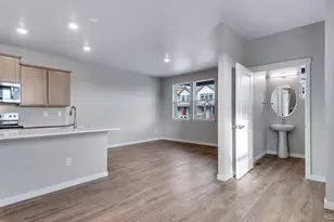 22624 E 6th Pl, Aurora, CO 80018 - Photo 17