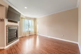 13227 Holly St, Thornton, CO 80241 - Photo 7
