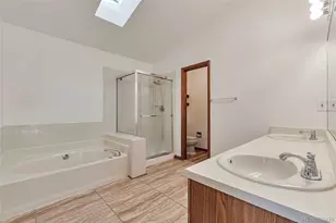 3136 S Cathay Cir, Aurora, CO 80013 - Photo 13