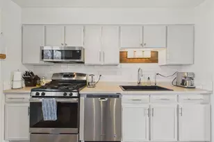 6885 W 69th Pl, Arvada, CO 80003 - Photo 3