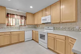 19047 E 57th Pl, Denver, CO 80249 - Photo 3