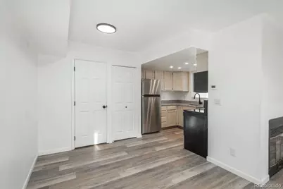 961 S Pitkin Court, Aurora, CO 80017 - Photo 7