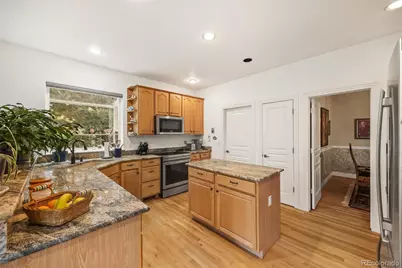 10506 W Beloit Place, Lakewood, CO 80227 - Photo 9