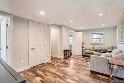 18938 E Utah Circle, Aurora, CO 80017 - Photo 17