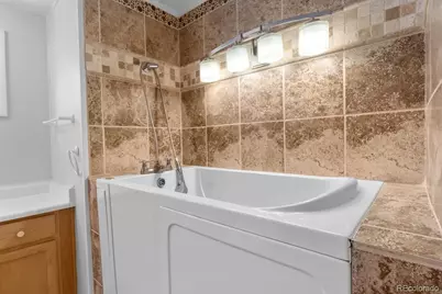 205 N Murray Boulevard, Colorado Springs, CO 80916 - Photo 11