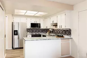 7066 S Knolls Way, Centennial, CO 80122 - Photo 7