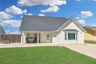 720 11th St, Limon, CO 80828 - Photo 1