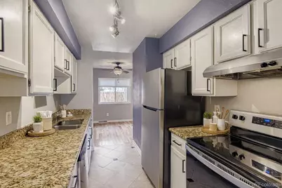 1060 S Parker Road #25, Denver, CO 80231 - Photo 5