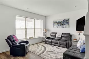 9777 E 56th Pl, Denver, CO 80238 - Photo 5