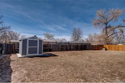 5553 Crystal Way, Denver, CO 80239 - Photo 35