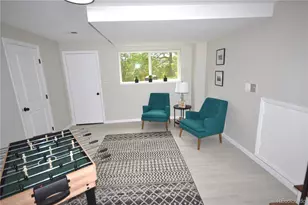 10251 Monterey Cir, Denver, CO 80260 - Photo 11