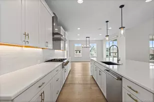 6907 Sunstrand Ct, Castle Pines, CO 80108 - Photo 7