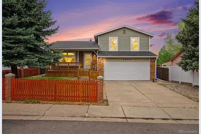 1771 S Genoa Way, Aurora, CO 80017 - Photo 1