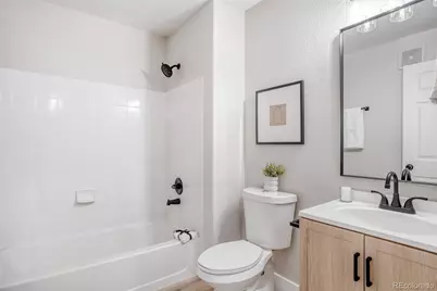 5255 Memphis Street #121, Denver, CO 80239 - Photo 17