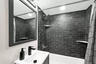 2225 Buchtel Blvd, Denver, CO 80210 - Photo 15