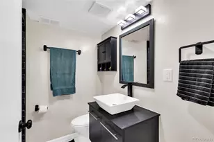 2225 Buchtel Blvd, Denver, CO 80210 - Photo 19