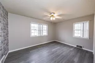 2203 Templeton Gap Rd, Colorado Springs, CO 80907 - Photo 5
