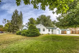 2203 Templeton Gap Rd, Colorado Springs, CO 80907 - Photo 33