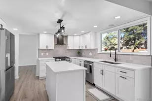 2042 S Moline Way, Aurora, CO 80014 - Photo 13