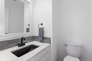 2042 S Moline Way, Aurora, CO 80014 - Photo 21