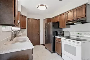 8240 Garland Dr, Arvada, CO 80005 - Photo 9