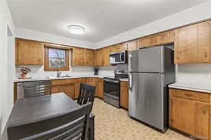 2555 Lewis Ct, Lakewood, CO 80215 - Photo 13