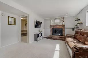 6361 S Ash Ct, Centennial, CO 80121 - Photo 7