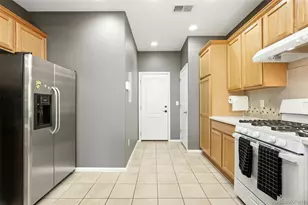 17938 E 105th Ave, Commerce City, CO 80022 - Photo 11