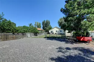 1306 Pleasant Acres Dr, Evans, CO 80620 - Photo 21