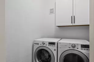 1631 W Canal Cir, Littleton, CO 80120 - Photo 5