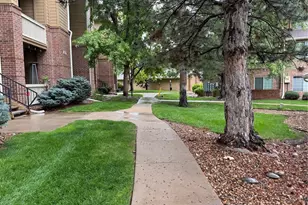 1631 W Canal Cir, Littleton, CO 80120 - Photo 33