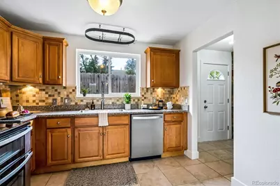 3560 N Steele Street, Denver, CO 80205 - Photo 15