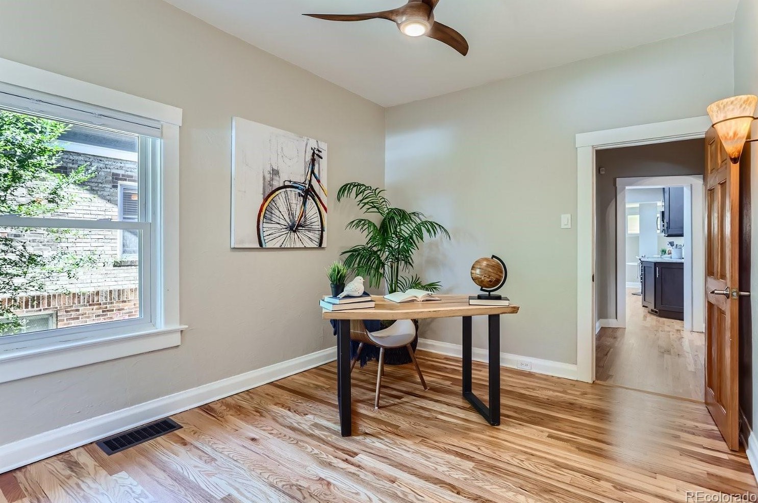 1590 Lincoln St, Denver CO  80203-1502 exterior