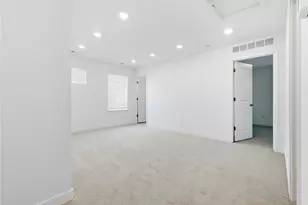 9989 E 62nd Ave, Denver, CO 80238 - Photo 29
