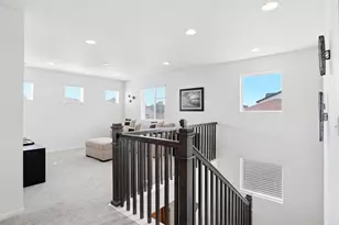 872 Goodrich Peak St, Erie, CO 80516 - Photo 19