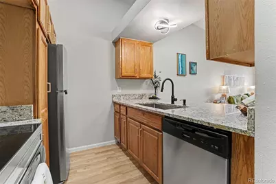 467 S Memphis Way #13, Aurora, CO 80017 - Photo 3