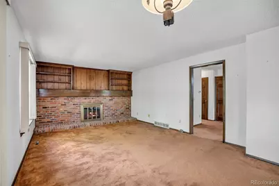 2439 W Kettle Circle, Littleton, CO 80120 - Photo 9